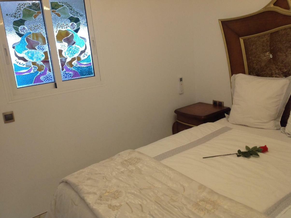 Apartamento Daniela Бенидорм Екстериор снимка