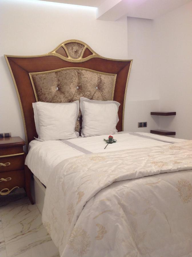 Apartamento Daniela Бенидорм Екстериор снимка